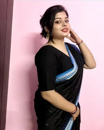 Call Girl in Ashta